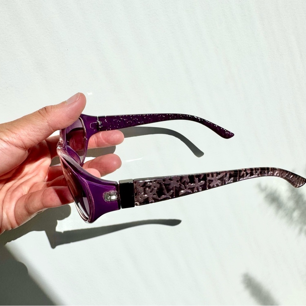 Vintage Y2K Purple Sunglasses - Picture 6 of 6